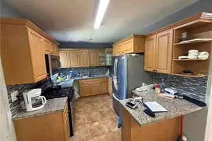 15331 NW 27th Pl, Opa Locka, FL 33054 - Photo 6