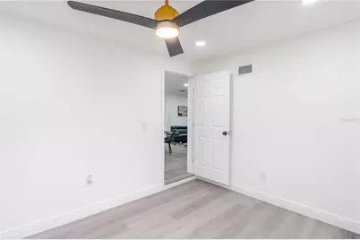 3925 W Norfolk Street, Tampa, FL 33614 - Photo 28