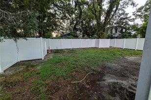 8310 N Brooks St, Tampa, FL 33604 - Photo 16