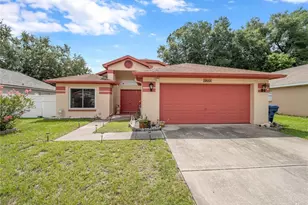 1604 Coppersmith Ct, Lutz, FL 33559 - Photo 1