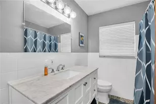 185 22nd Ave N, Saint Petersburg, FL 33704 - Photo 12