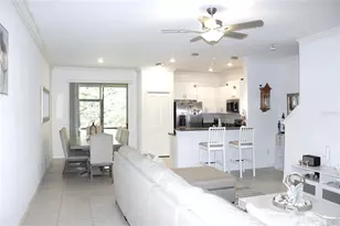 30798 Veridian Wy, Wesley Chapel, FL 33543 - Photo 4