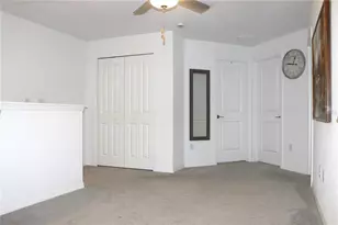 30798 Veridian Wy, Wesley Chapel, FL 33543 - Photo 16