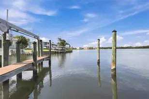 4725 Coquina Key Dr SE, Saint Petersburg, FL 33705 - Photo 30
