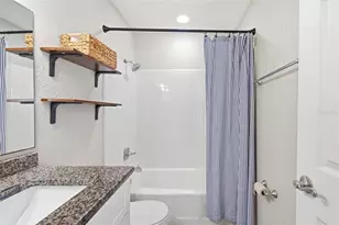 4725 Coquina Key Dr SE, Saint Petersburg, FL 33705 - Photo 20