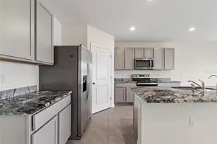 8454 Ender Hls Dr, Wesley Chapel, FL 33545 - Photo 16