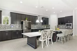 16485 Courtyard Loop, Land O Lakes, FL 34638 - Photo 18