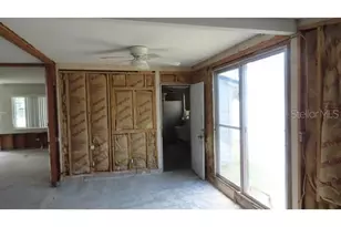 6060 62nd St N, Saint Petersburg, FL 33709 - Photo 2