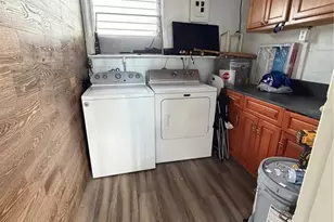 10111 N Ola Ave, Tampa, FL 33612 - Photo 12