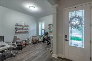 16459 Courtyard Loop, Land O Lakes, FL 34638 - Photo 6