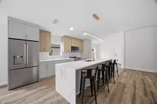 4510 New Dawn Ct, Lutz, FL 33558 - Photo 8