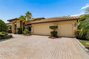 9815 Bay Island Dr, Tampa, FL 33615 - Photo 6