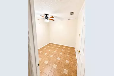 3510 41st Avenue S #165, Saint Petersburg, FL 33712 - Photo 4
