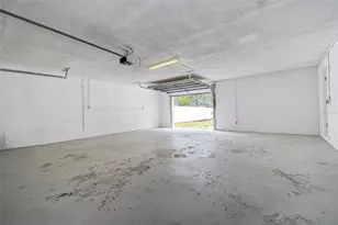 9404 W Hamilton Ave, Tampa, FL 33615 - Photo 18