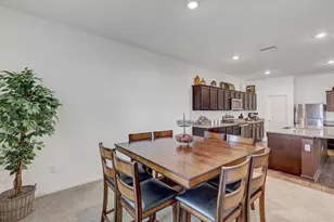 806 Highgate Oaks Pl, Seffner, FL 33584 - Photo 14