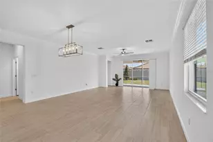 17206 Star Banks St, Wimauma, FL 33598 - Photo 18