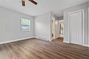 917 30th Ave N, Saint Petersburg, FL 33704 - Photo 4