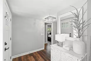 14297 Geneva Dr, Largo, FL 33774 - Photo 4