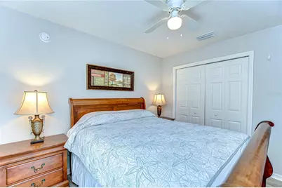6731 Castle Green Place, Zephyrhills, FL 33541 - Photo 32