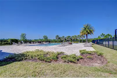 6731 Castle Green Place, Zephyrhills, FL 33541 - Photo 40