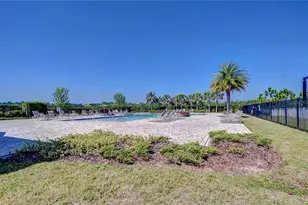 6731 Castle Green Pl, Zephyrhills, FL 33541 - Photo 40