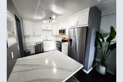 4651 1st Street NE #306, Saint Petersburg, FL 33702 - Photo 4