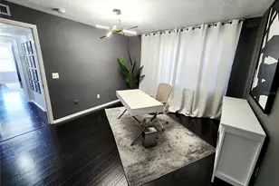 4651 1st St NE, Saint Petersburg, FL 33702 - Photo 16
