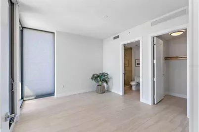 301 1st Street S #1607, Saint Petersburg, FL 33701 - Photo 18