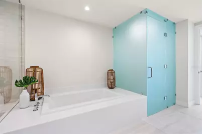 301 1st Street S #1607, Saint Petersburg, FL 33701 - Photo 32
