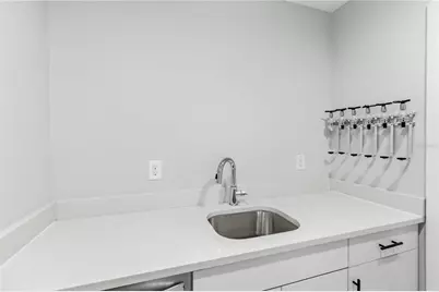 1332 W Gray Street #5, Tampa, FL 33606 - Photo 8