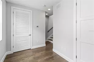 1332 W Gray St, Tampa, FL 33606 - Photo 10