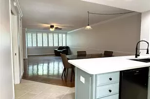 2614 Cove Cay Dr, Clearwater, FL 33760 - Photo 4