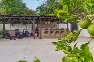 1715 Waikiki Way, Tampa, FL 33619 - Photo 30