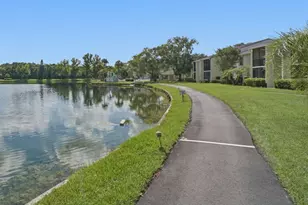 3101 Lake Pine Way, Tarpon Springs, FL 34688 - Photo 18