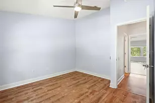 12450 Berkeley Square Dr, Tampa, FL 33626 - Photo 24