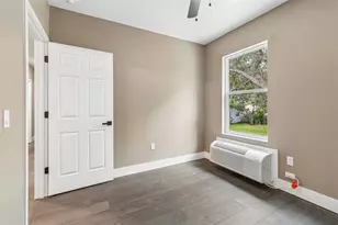16288 48th St N, Clearwater, FL 33762 - Photo 48