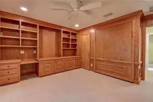 1247 Monticello Blvd N, Saint Petersburg, FL 33703 - Photo 14