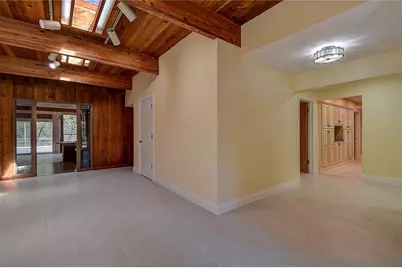 1247 Monticello Boulevard N, Saint Petersburg, FL 33703 - Photo 10