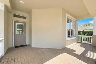4628 Corsage Dr, Lutz, FL 33558 - Photo 2