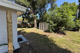 920 E 123rd Ave, Tampa, FL 33612 - Photo 16