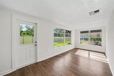 4135 Stratford Drive, New Port Richey, FL 34652 - Photo 14