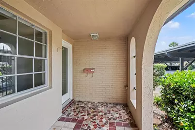 4135 Stratford Drive, New Port Richey, FL 34652 - Photo 4