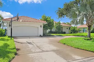 1985 Carolina Ave NE, Saint Petersburg, FL 33703 - Photo 48