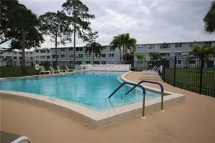 4880 Locust St NE, Saint Petersburg, FL 33703 - Photo 20