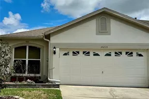 30239 Emmetts Ct, Wesley Chapel, FL 33543 - Photo 1