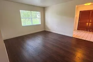 37623 Camphor Dr, Dade City, FL 33525 - Photo 2