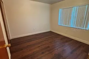 37623 Camphor Dr, Dade City, FL 33525 - Photo 4
