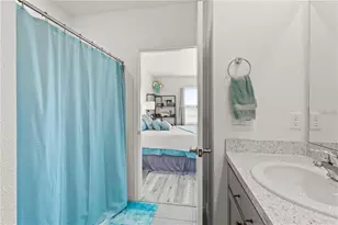 6250 Wandering Willow Dr, Wesley Chapel, FL 33545 - Photo 14