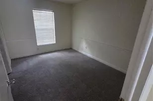 2010 Branch Tree Ln, Brandon, FL 33511 - Photo 20