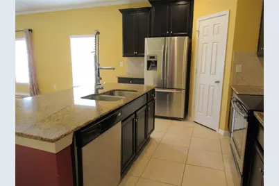 2822 Maple Brook Loop, Lutz, FL 33558 - Photo 10